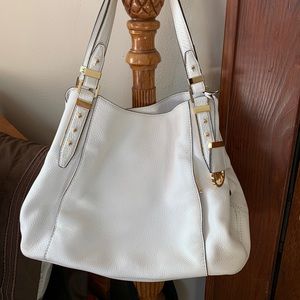 White leather Michael Kors handbag, purse